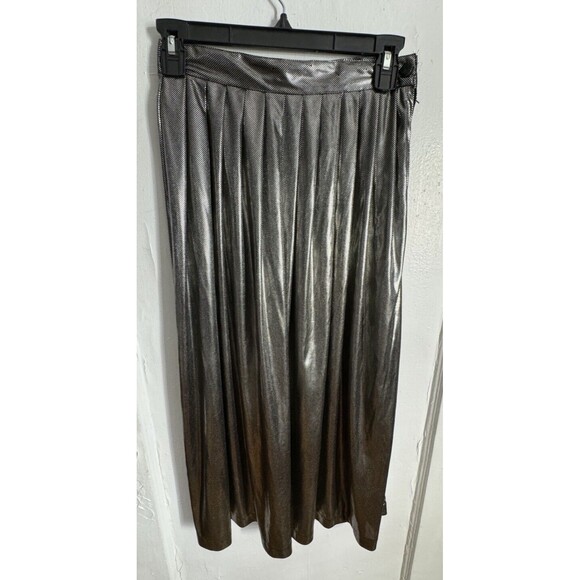 Vintage Silver Metallic Skirt Size 8 Eighties Glam Disco Club Shiny Sexy Dancing - Picture 1 of 6